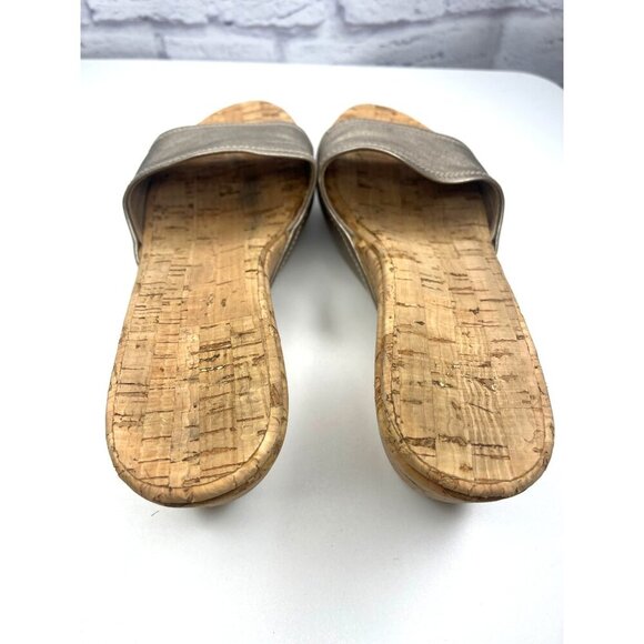 Stuart Weitzman Metallic Leather Wedge Sandals Slides Ladies Size 8.5M Cork - Picture 9 of 10